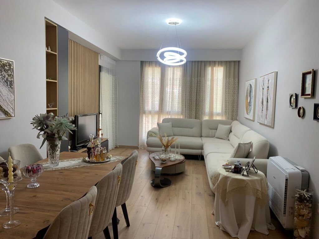 Apartament me Qera – Lungomare