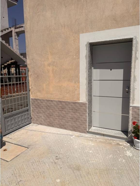Casa privata+🅿️parcheggio 📍 vicino a Fiori di Bosko. 375 € /Mese 35,000 Lekë /Mese