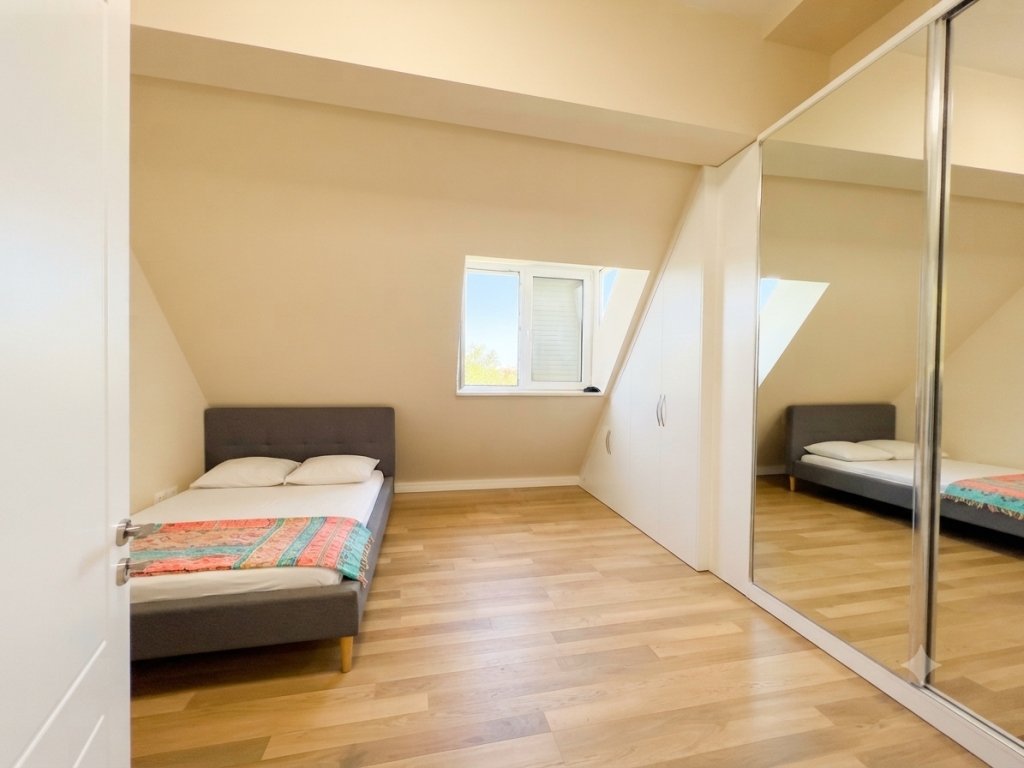 Shitet, Apartament 3+1+2+Verandë, Rezidenca FZ, Liqeni i Thatë