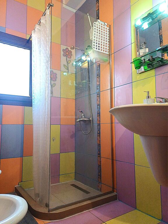 Jepet me qera apartament