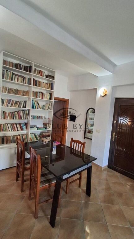 Jepet me qera apartament 2+1 – tek Stacioni i Trenit!