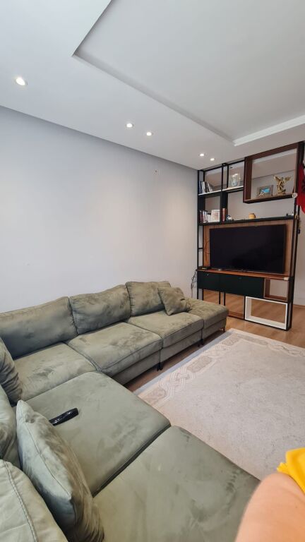 📌Shitet Apartament 2+1- Prane Stadiumit Air Albania, Rruga Faik Konica