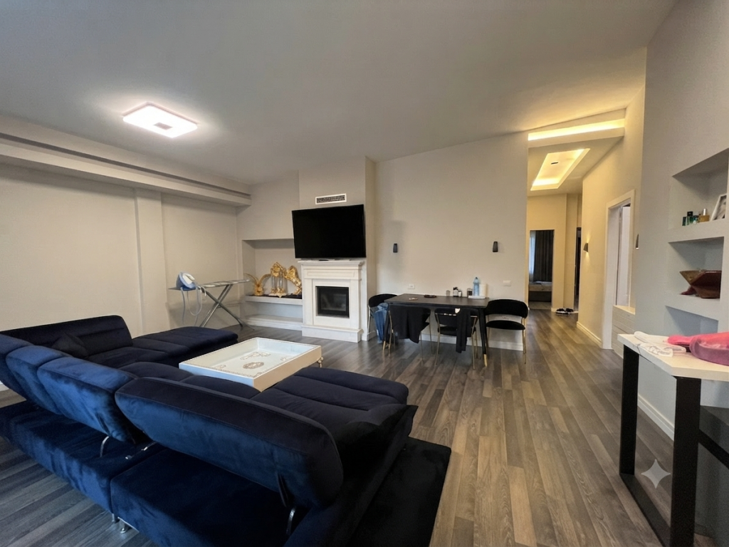 Shitet, Apartament 3+1+2+Verandë, Rezidenca FZ, Liqeni i Thatë