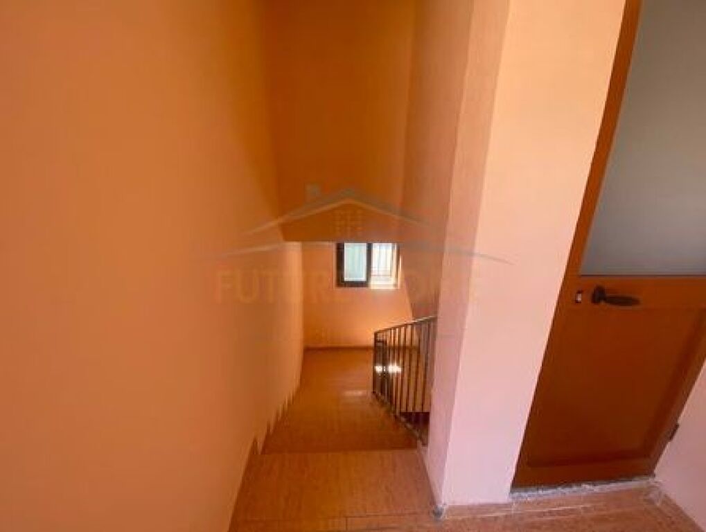 Affitto, Appartamento 1+1, Nuovo Mercato, Tirana.