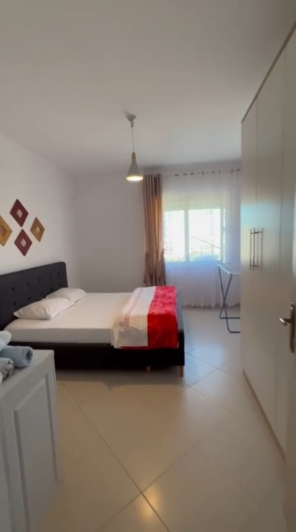 Apartment 1+1, Yzberisht!
