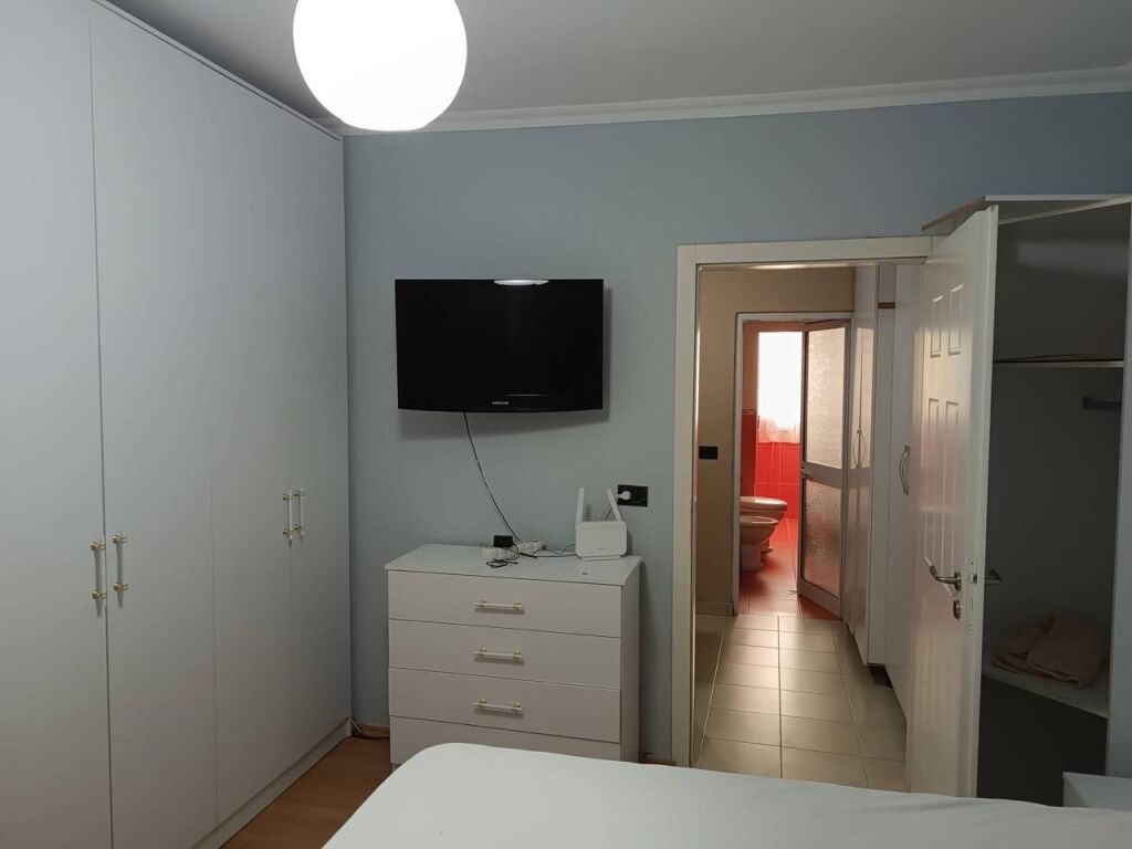 Qera | Apartament 1 + 1 | Rruga Frosina Plaku | 450 €/muaj