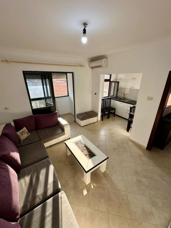 Affitto | Apartament 1 + 1 | Laprakë | 400 €/mese