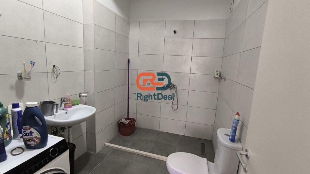 Ne Ali Dem, Tek Kompleksi Mangalem 21, Shitet Apartament 2+1 Me Hapesira Te Bollshme !!!