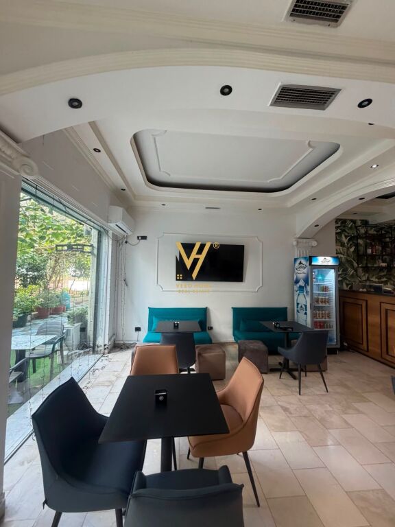 NEGOZIO IN VENDITA 76 M2 IN VIA MUZAKET, DON BOSKO 160.000 EURO