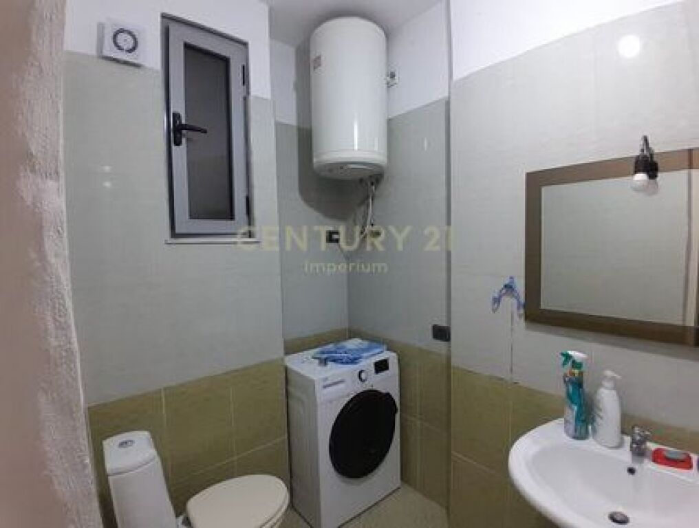 Apartment 1+1 for Rent in Yzberisht!