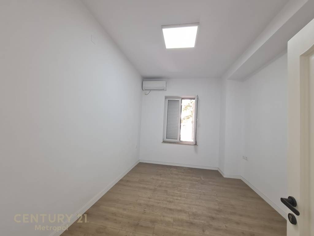 Office space for rent in Myslym Shyri, Center-Tirana!