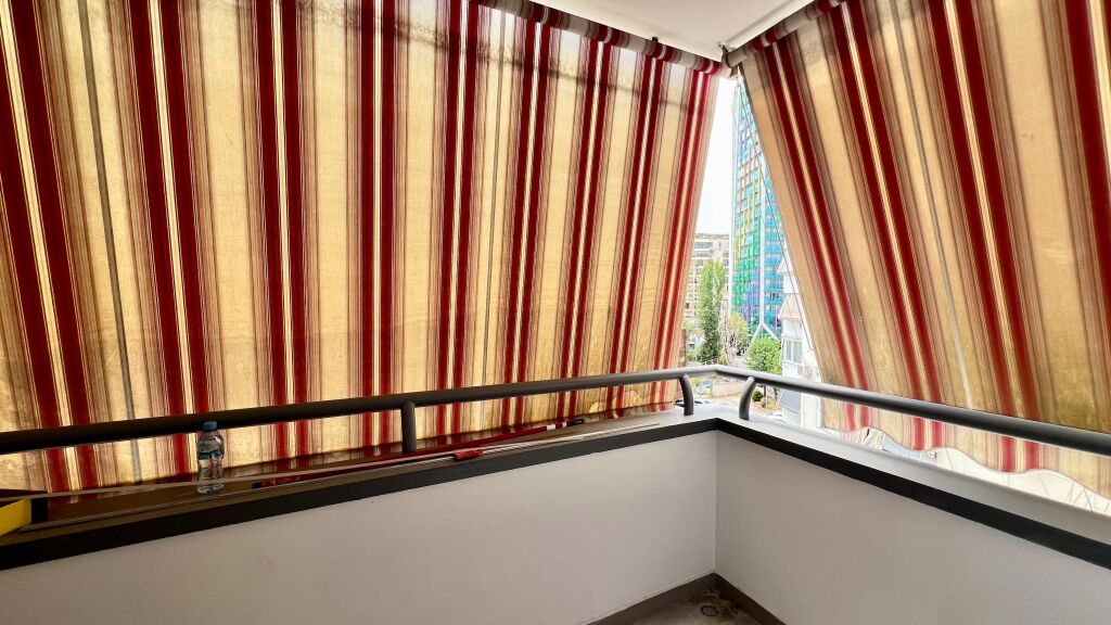🏢 UFFICIO IN AFFITTO: 2 Ambienti di Lavoro 📍Stadio Air Albania – Fronte Strada Principale || 1.050€/Mese – Edificio Nuovo – 3° Piano – 77 m² – Posizione Premium