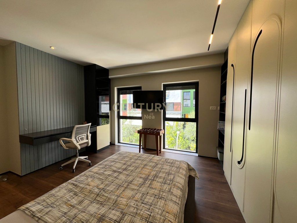 For rent super duplex invested in details at the extension of the Kodra e Diellit Residence !!