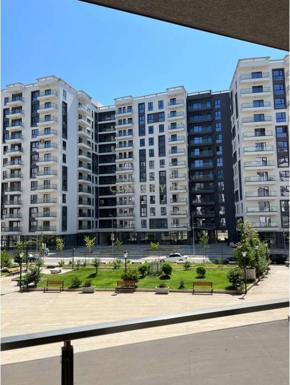 Apartament 1+1 me qera tek Fusha e Aviacionit!