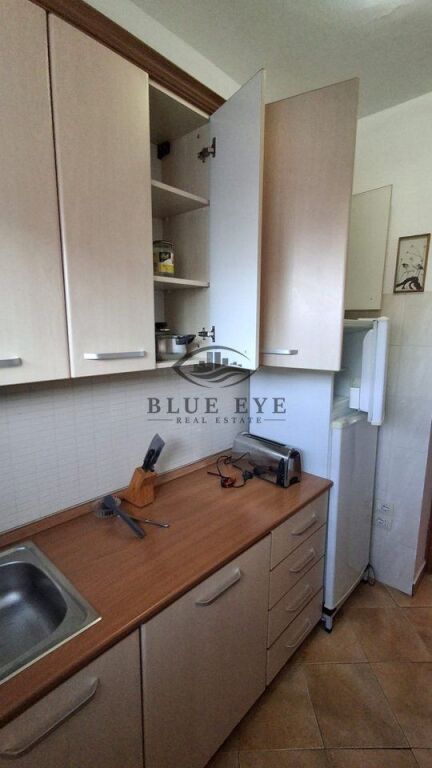 Jepet me qera apartament 2+1 – tek Stacioni i Trenit!