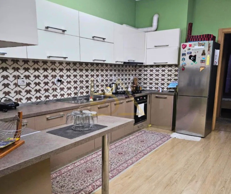 Apartament 3+1 për Shitje – Vilat Gjermane, Tiranë