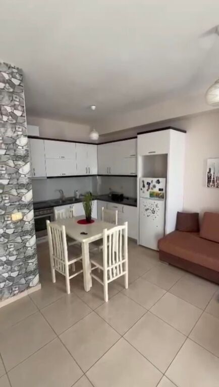 Astir, jepet me qira apartment 1+1! 38.000 Leke