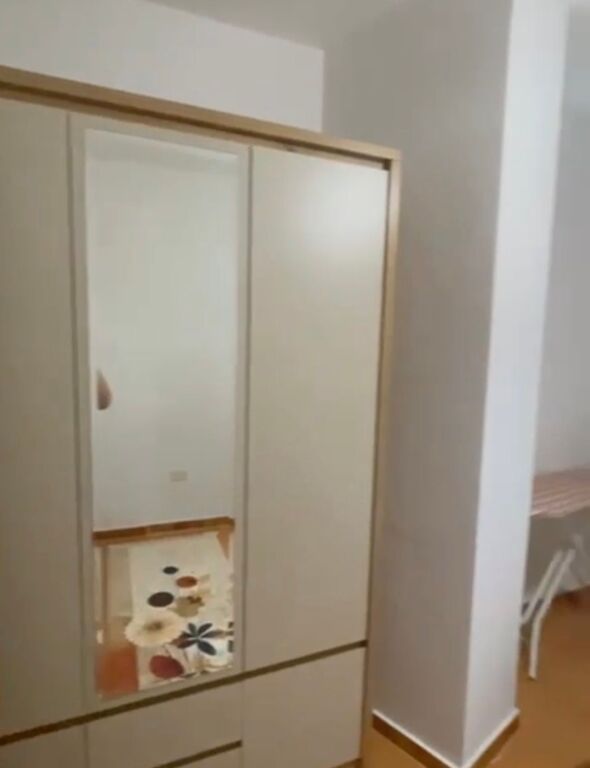 Apartament 1+1 per shitje ne Astir prane Kompleksit Fratari