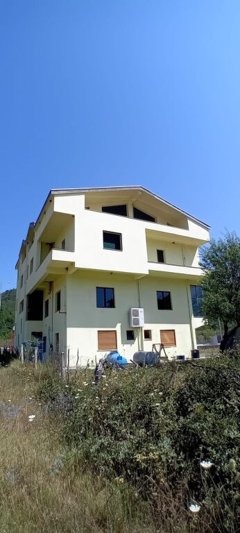 SHITET KOMPLEKS GODINE HOTEL &amp;RESTORANT CARCOVE PERMET