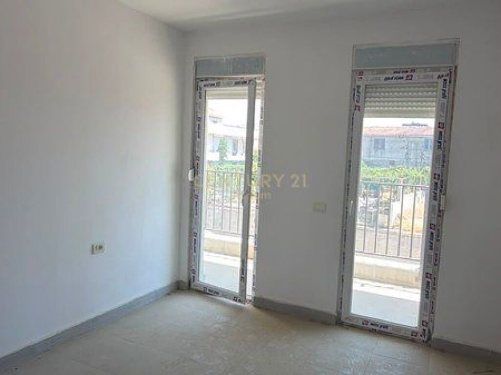   APPARTAMENTO 3+1+2 IN VENDITA A 5 MAGGIO