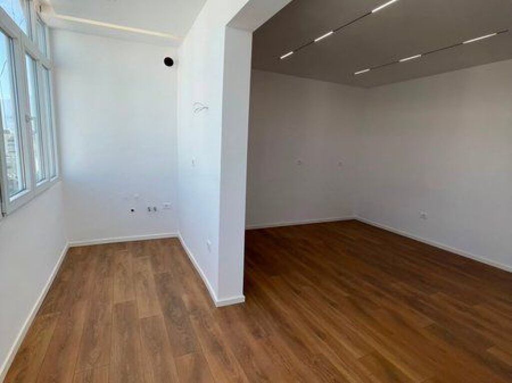 In vendita, Appartamento 1+1, 21 Dhjetori, Tirane
