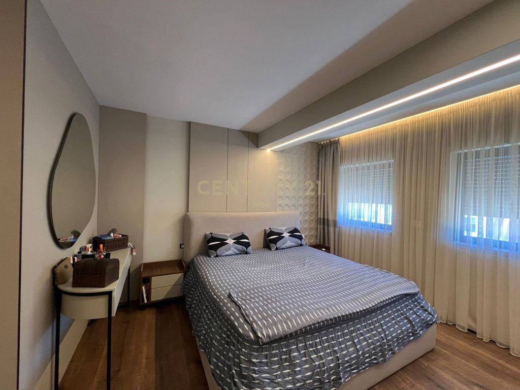 For rent super duplex invested in details at the extension of the Kodra e Diellit Residence !!