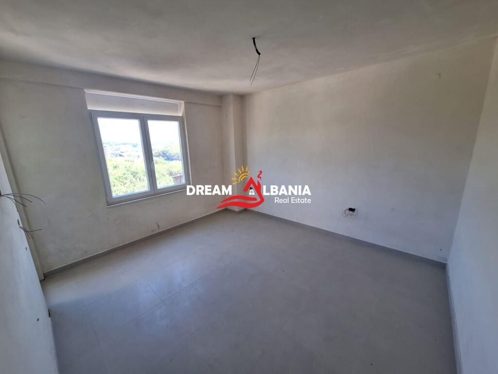 Shiten Apartamente 1+1 Tek Mali Robit,Golem (41111619)