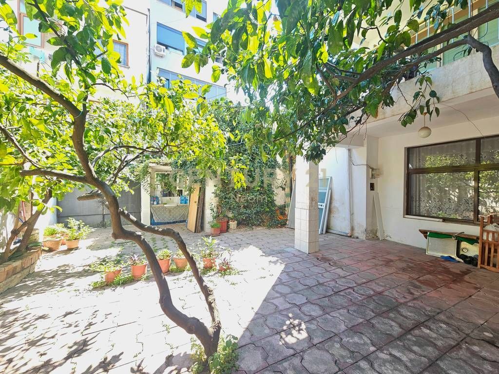 Warehouses for Rent near Pazar i Ri