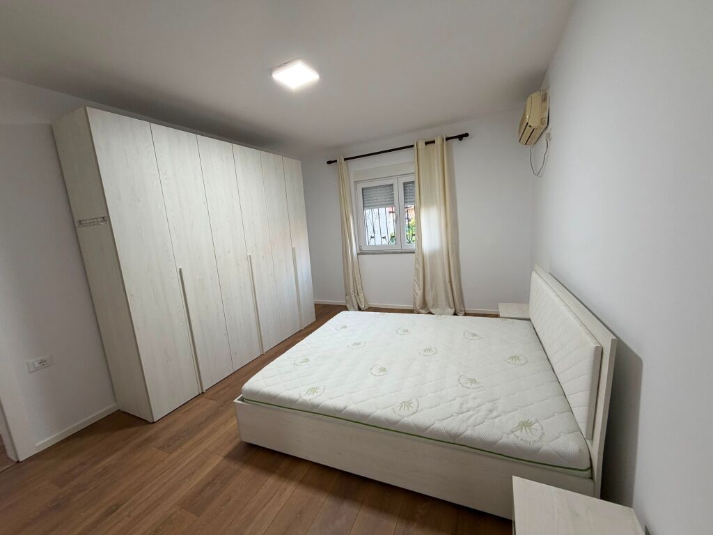 1+1 apartment for sale in Laprakë