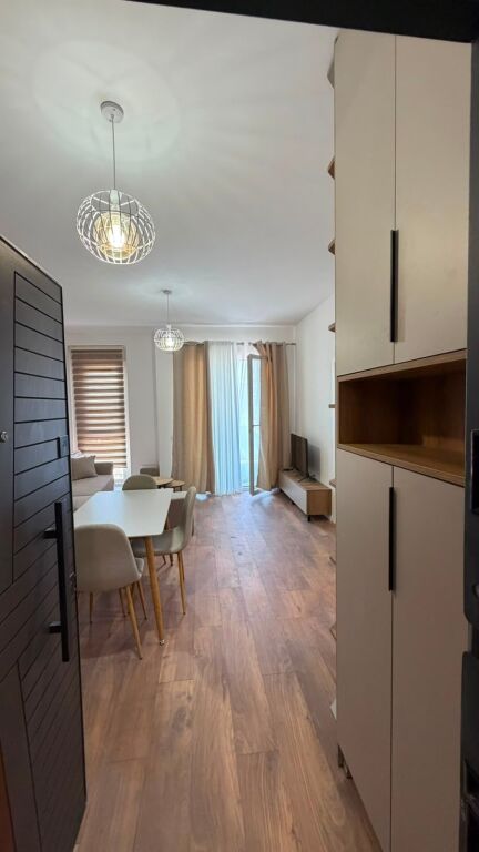 Shitet Apartament 1+1 +Post Parkim – Paskuqan