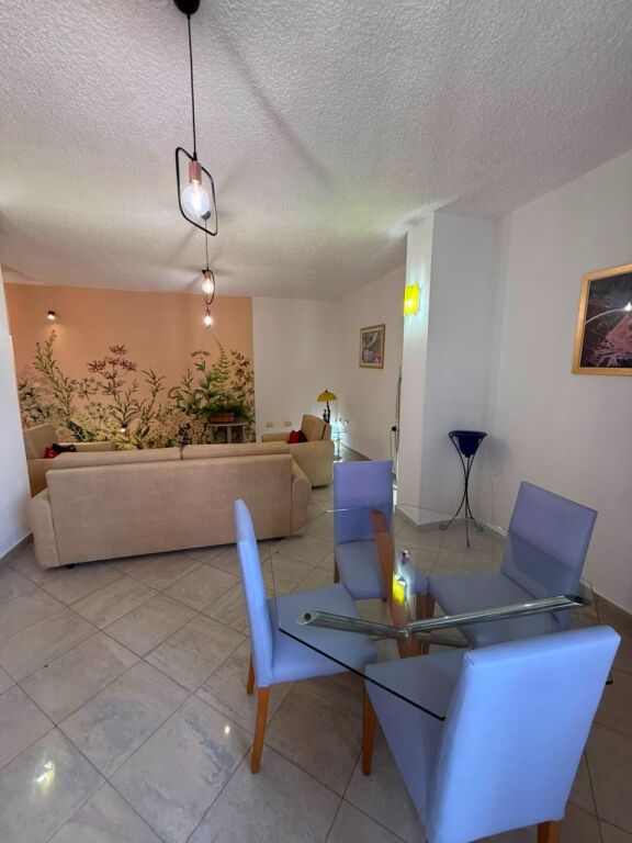 Qera, Apartament 1+1, Rruga e Kosovarëve, Tirana - 70000 Lek | 105 m²