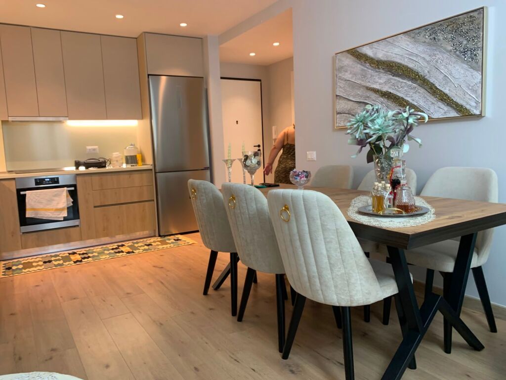 Apartament me Qera – Lungomare