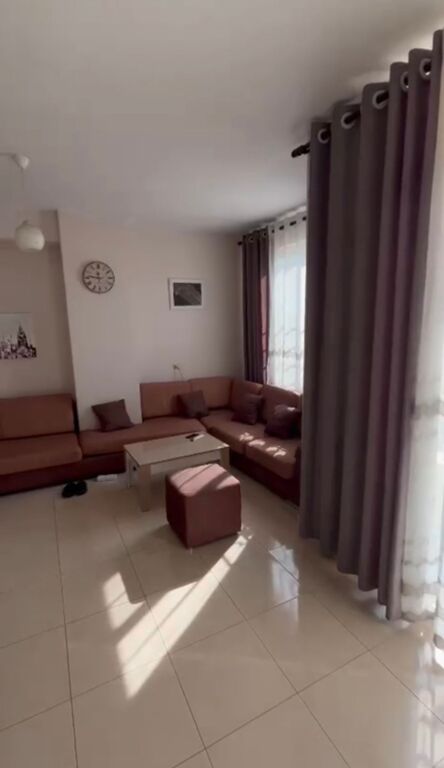 Astir, jepet me qira apartment 1+1! 38.000 Leke