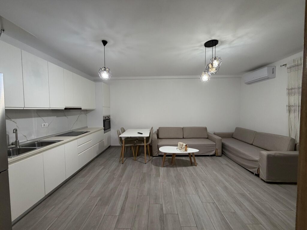 🏡 For rent 3+1 at 5 Maji  ✨ Comfortable and organized apartment in: 🛋️ Living room + kitchen 🛏️ 3 bedrooms 🚿 2 bathrooms 🌿 Balcony  📍 2nd floor residential 💰 Price: 500€ / month