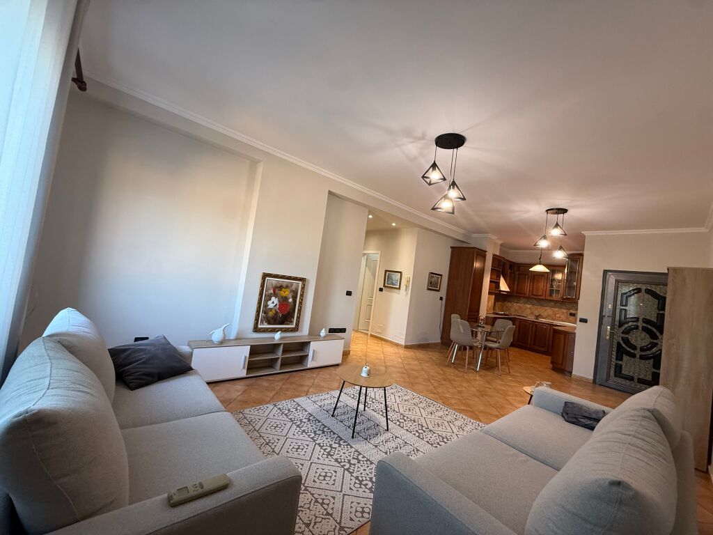 Apartament 2+1+2 me qera rruga Ndre Mjeda Ish Parku