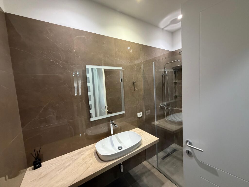 📣 Apartment 2+1+2 +1 parking for rent 📍 Delijorgji Complex, “Kavajës” Street