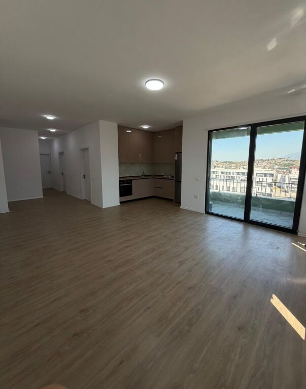 Apartament 3+1+ Post Parkimi me Qira 5 Maji Tirane