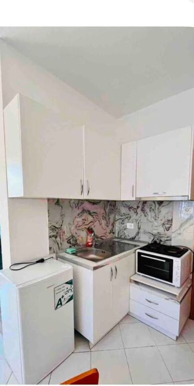 Qera | Garsoniere | Vilat Amerikane | 330 €/muaj