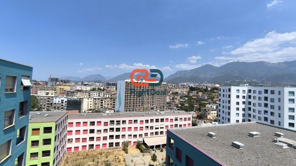 Ne Ali Dem, Tek Kompleksi Mangalem 21, Shitet Apartament 2+1 Me Hapesira Te Bollshme !!!