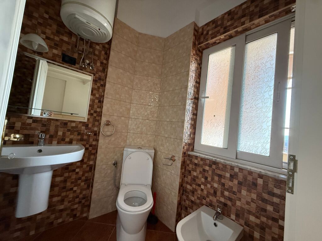 Apartament 2+1+2 me qera rruga Ndre Mjeda Ish Parku