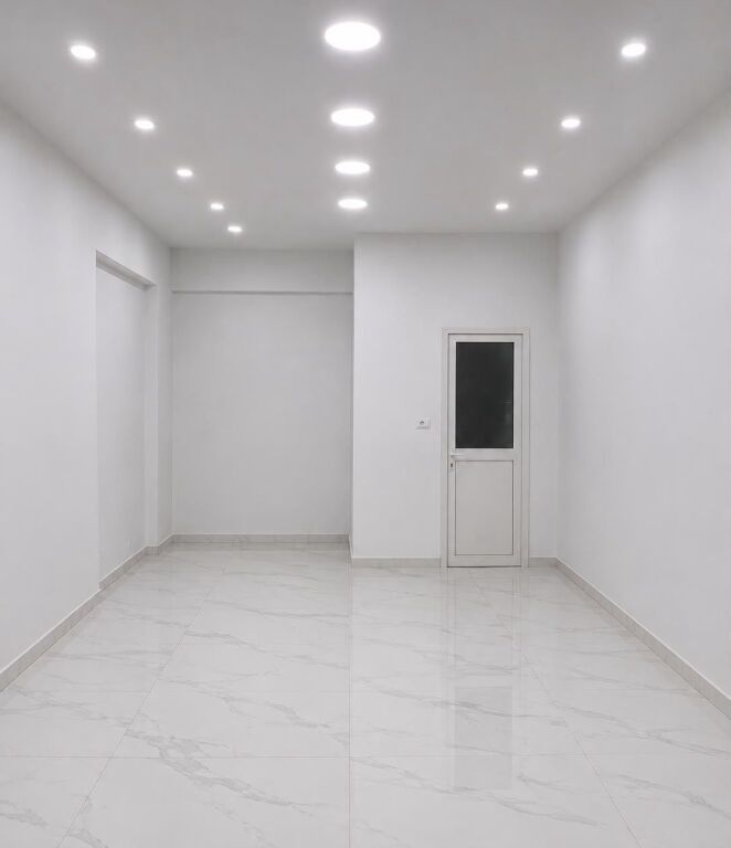 Rent | Ambjent Biznesi | Komuna e Parisit | 600 €/month