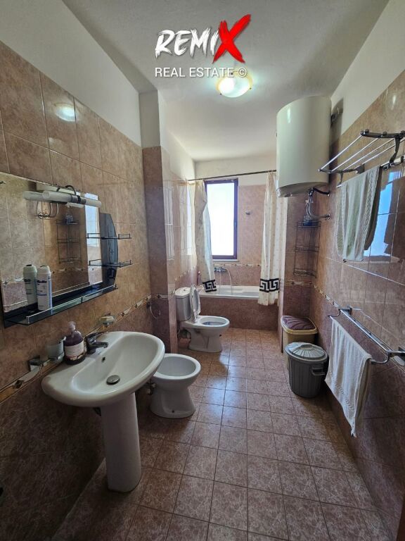 FOR RENT 3+1 APARTMENT NEAR THE POLYCLINIC