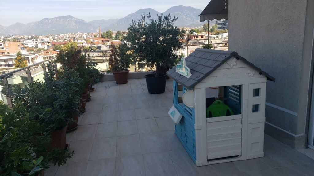 Affittasi 2+1+2 Laprake 700€