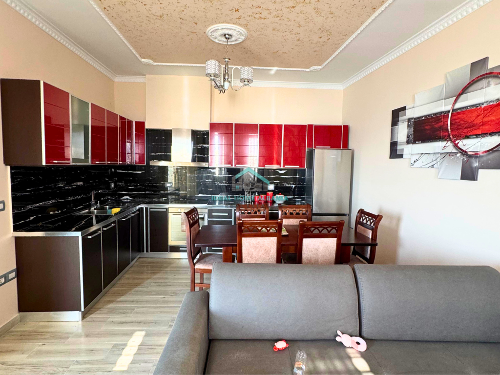 Shtëpi Private 1+1 me Qira – Uji i Ftohtë, Vlorë