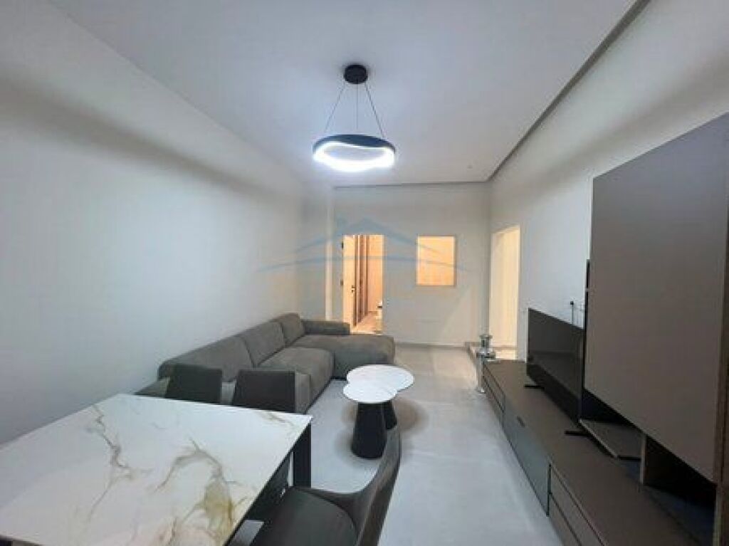 Affitto, Appartamento 1+1, Via Dibres, Tirana .