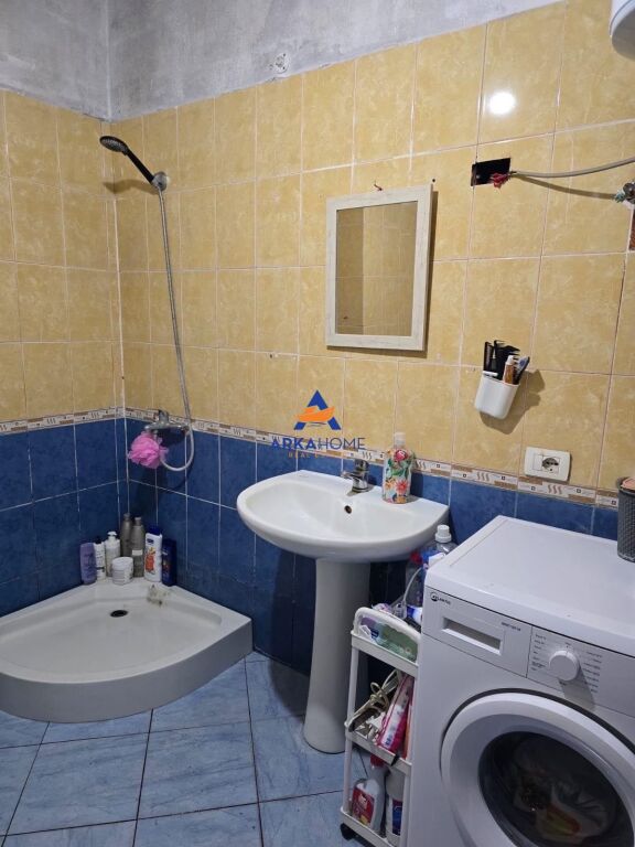 JEPET APARTAMENT 1+1+BALLKON ME QERA "ASTIR" 380 EURO