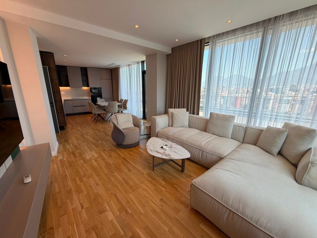 Qera 3+1 + 2 poste parkimi Lake view residnece
