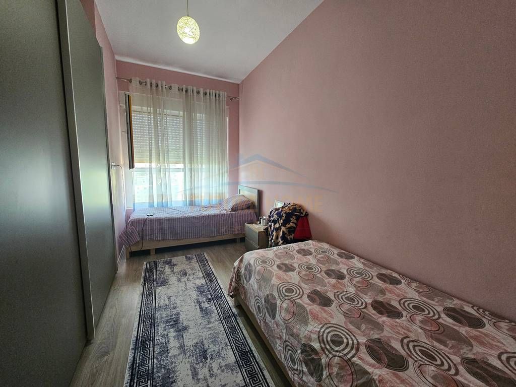 Shitet, Apartament 2+1+2, Kompleksi Mangalem, Ali Demi.