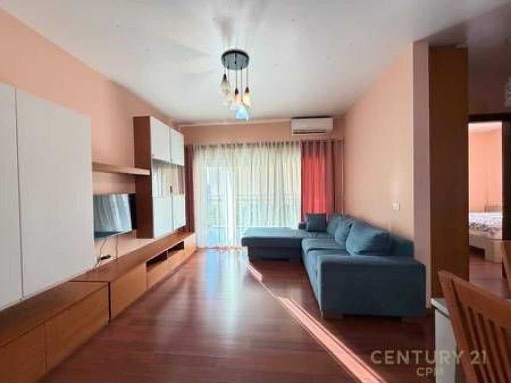 Apartament 2+1 per qira tek Ish Fusha e Aviacionit!