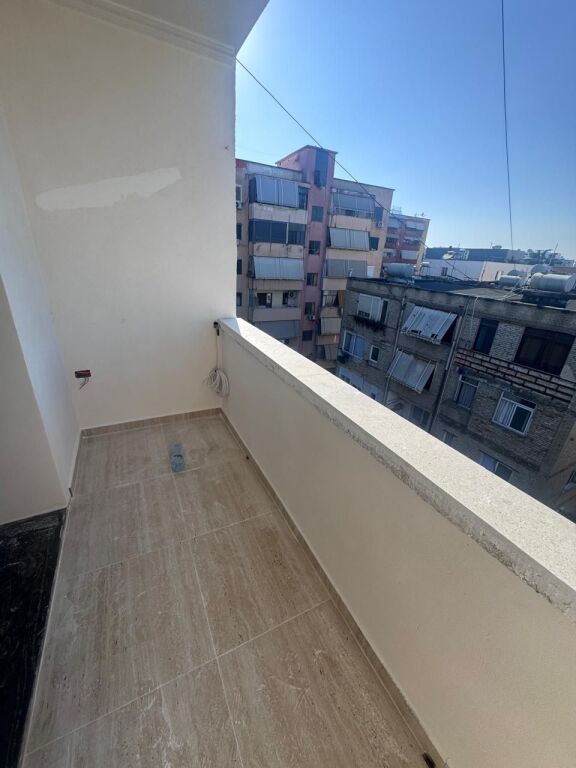 Appartamento 1+1 in vendita Scuola Vasil Shanto